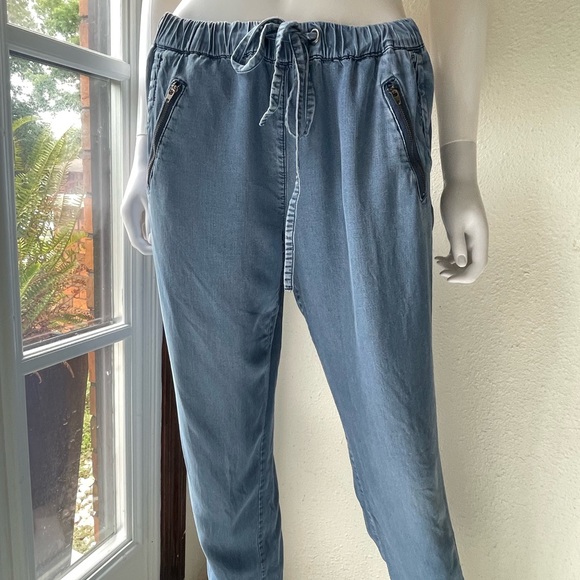 Per Se chambray drawstring joggers - Picture 3 of 7